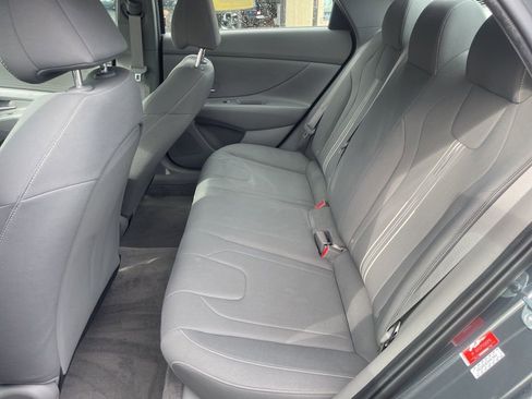 Certified 2023 Hyundai Elantra SEL FWD image 25