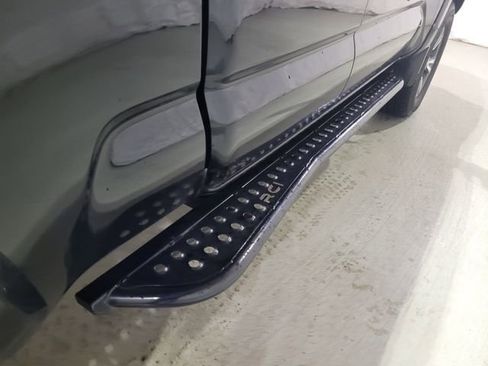 Used 2016 Toyota Tacoma TRD Sport w/ Towing Package image 49