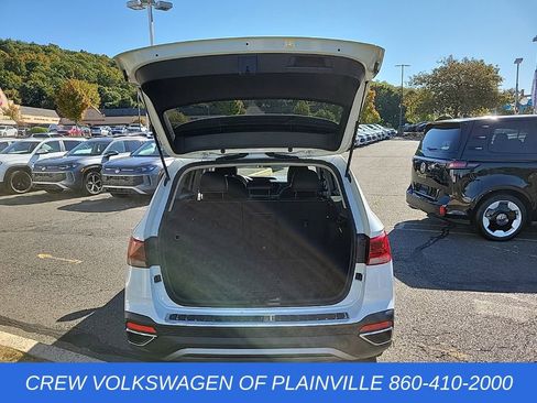 Certified 2023 Volkswagen Taos SE image 51