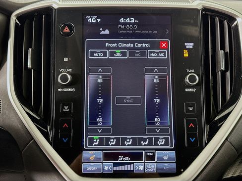 Used 2024 Subaru Ascent Premium image 22