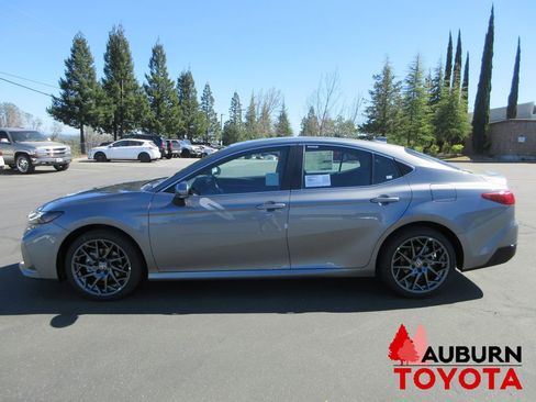 New 2026 Toyota Camry XLE image 4