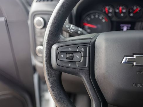 Used 2025 Chevrolet Silverado 1500 Custom Trail Boss w/ LPO, Dark Essentials Package AWD/4WD image 14