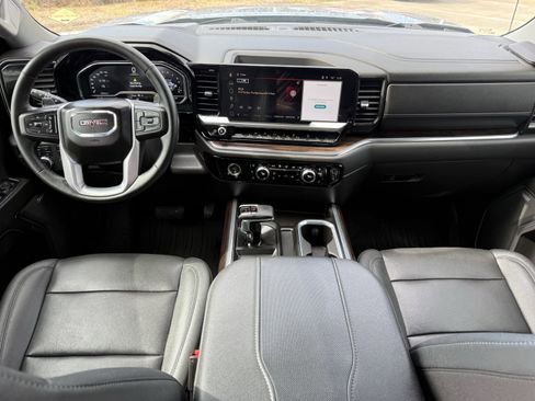 Used 2023 GMC Sierra 1500 SLT w/ SLT Premium Package image 12