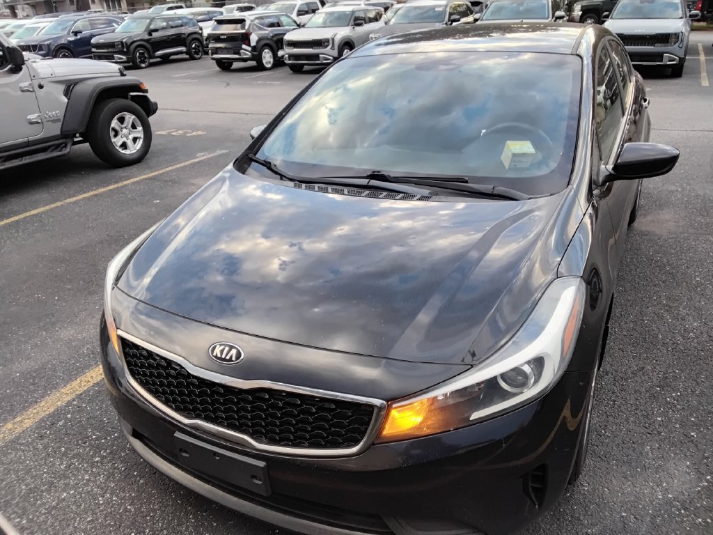 Used 2018 Kia Forte LX FWD image 7