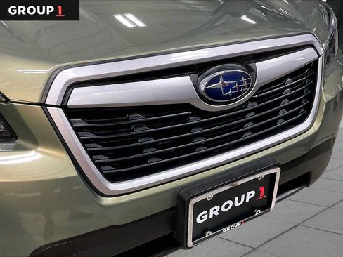 Used 2021 Subaru Forester Premium AWD/4WD image 30