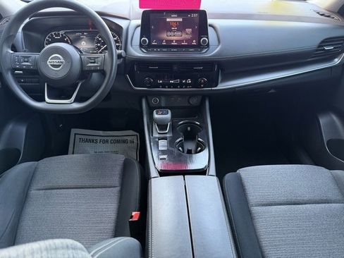 Certified 2021 Nissan Rogue SV image 29