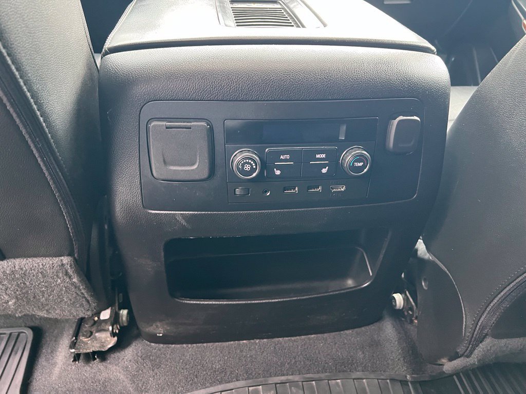 Used 2019 Chevrolet Tahoe Premier AWD/4WD image 23