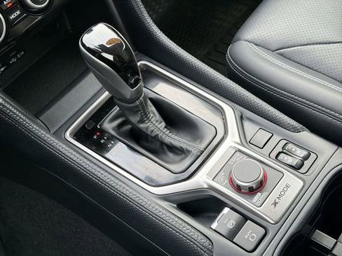 Used 2022 Subaru Forester Limited w/ Popular Package #3 image 24