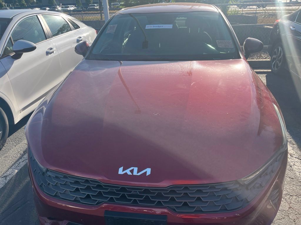 Used 2022 Kia K5 LXS FWD image 2