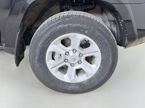 Used 2024 Toyota 4Runner SR5 Premium w/ Moonroof Package AWD/4WD image 29