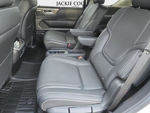 Certified 2025 INFINITI QX80 Pure image 15