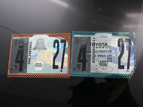 Used 2025 Toyota RAV4 XLE image 9