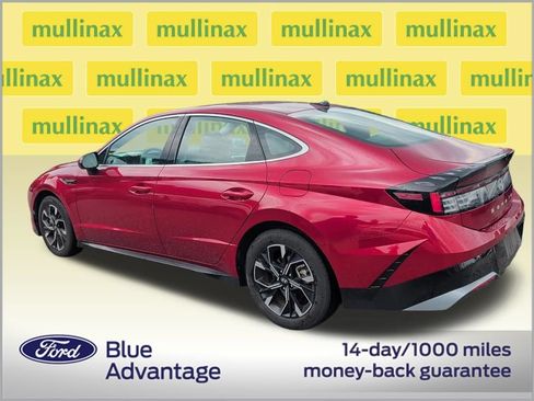Used 2025 Hyundai Sonata SEL FWD image 3