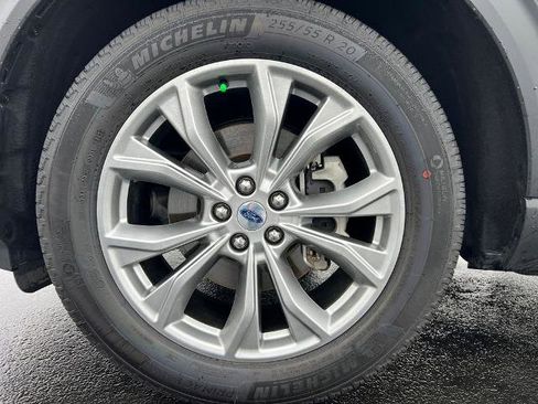 Certified 2023 Ford Explorer XLT w/ Equipment Group 202A image 30