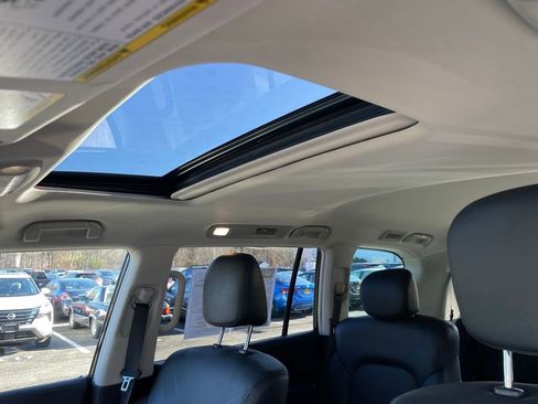 Certified 2024 Nissan Armada SL w/ Captain's Chairs Package image 9