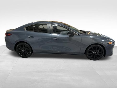 Used 2023 MAZDA MAZDA3 s FWD image 4