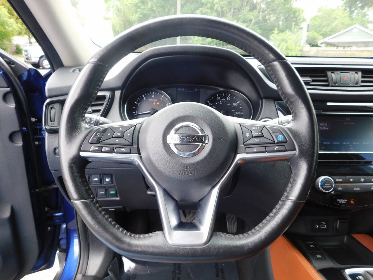 Used 2018 Nissan Rogue SL w/ Premium Package FWD image 10