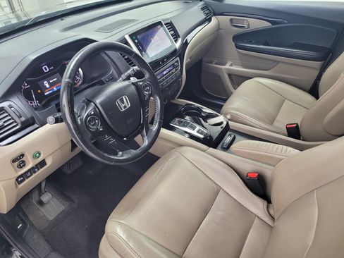 Used 2016 Honda Pilot Touring image 30