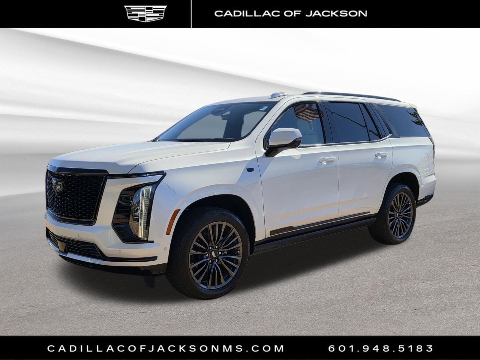Used 2025 Cadillac Escalade Sport Platinum w/ LPO, Floor Liner Package AWD/4WD image 1