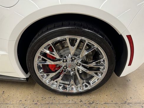 Used 2016 Chevrolet Corvette Z06 image 9