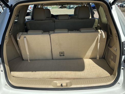 Used 2016 Toyota Highlander XLE image 19