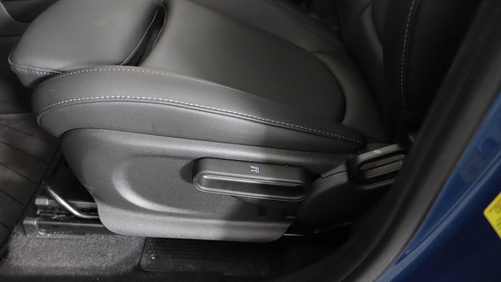Used 2023 MINI Cooper Countryman S FWD image 17