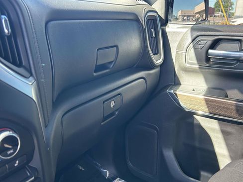 Used 2021 Chevrolet Silverado 1500 RST w/ Z71 Off-Road Package AWD/4WD image 26