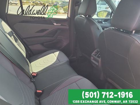 Used 2025 Volkswagen Tiguan SE R-Line AWD/4WD image 28