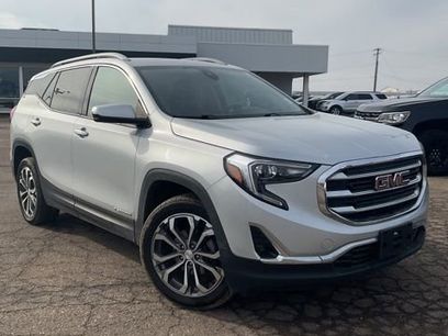 Used 2021 GMC Terrain SLT