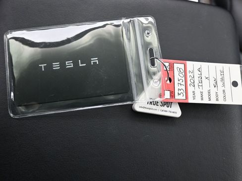 Used 2022 Tesla Model X image 35