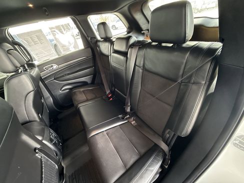 Used 2022 Jeep Grand Cherokee Laredo X image 23