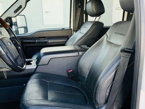 Used 2016 Ford F350 Platinum w/ Platinum Package image 11