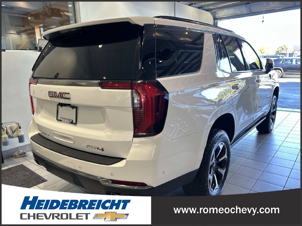 Used 2025 GMC Yukon AT4 w/ AT4 Premium Plus Package AWD/4WD image 4