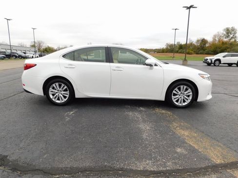 Used 2015 Lexus ES 350 image 2