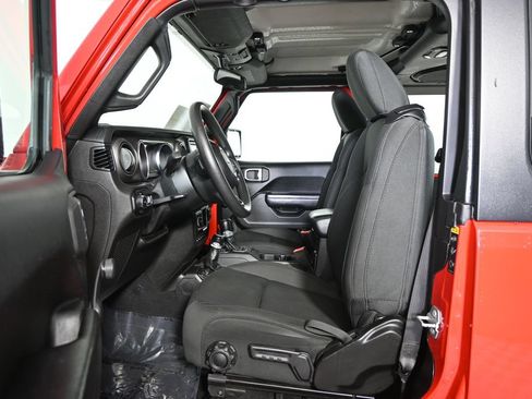 Used 2020 Jeep Wrangler Sport AWD/4WD image 19