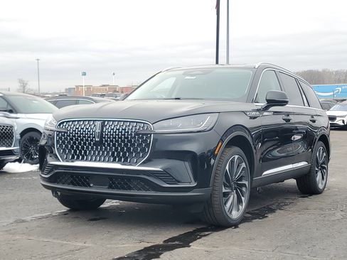 New 2026 Lincoln Aviator Reserve image 2