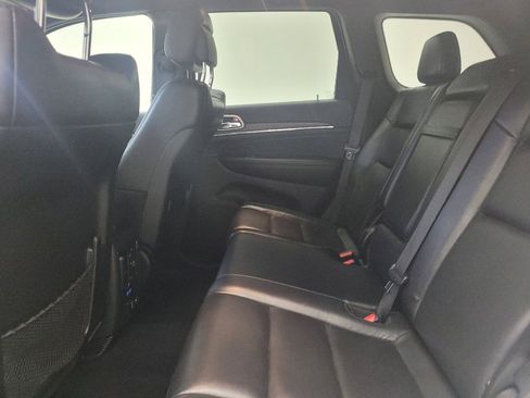 Used 2020 Jeep Grand Cherokee Limited AWD/4WD image 18