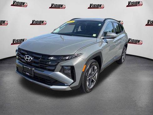 Certified 2025 Hyundai Tucson SEL AWD/4WD image 1