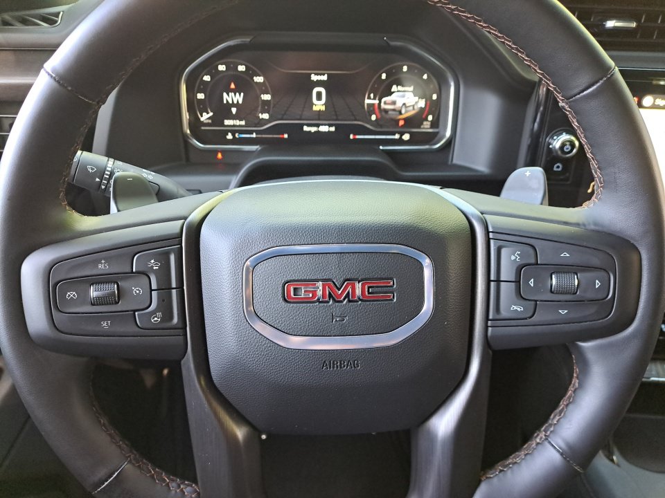 Used 2025 GMC Sierra 1500 AT4 w/ AT4 Premium Package AWD/4WD image 26