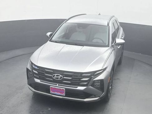 Used 2025 Hyundai Tucson SEL FWD image 21