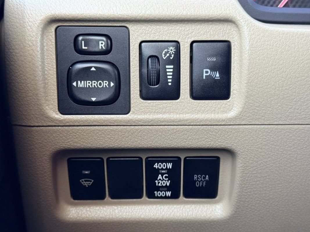 Used 2012 Toyota 4Runner SR5 w/ Convenience Pkg AWD/4WD image 27