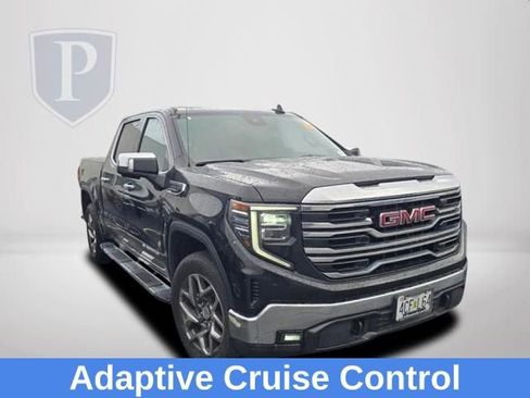 Used 2023 GMC Sierra 1500 SLT AWD/4WD image 2