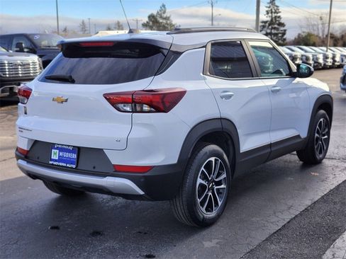 Used 2024 Chevrolet TrailBlazer LT w/ LT Cold Weather Package image 5