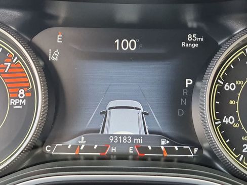 Used 2022 Jeep Cherokee Latitude Lux w/ Sun & Sound Group FWD image 34