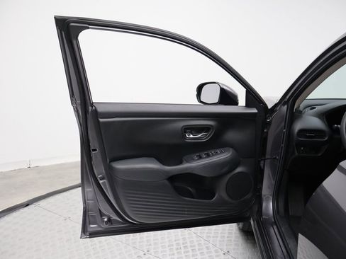 Used 2024 Honda HR-V LX image 16