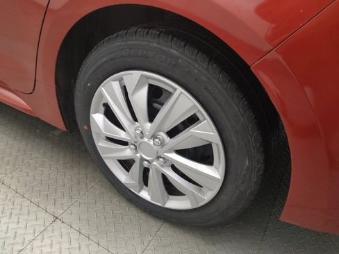 Used 2021 Toyota Corolla LE FWD image 31