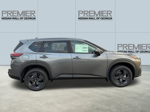 New 2026 Nissan Rogue SV image 4