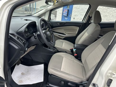 Used 2022 Ford EcoSport S AWD/4WD image 9