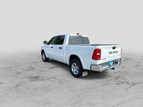 New 2026 RAM 1500 Big Horn AWD/4WD image 6