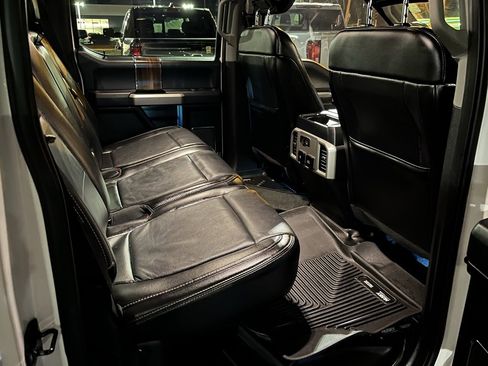 Used 2017 Ford F150 Lariat image 6